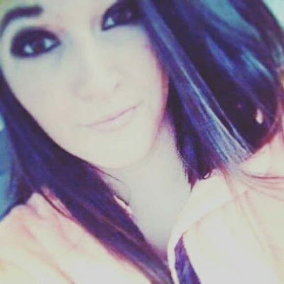 Meet your Posher, Faith rose - Picture 1 of 1